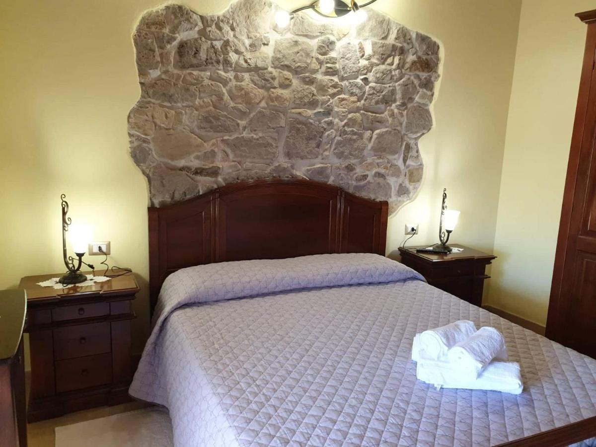 Estia Bed & Breakfast Scano Montiferro Ngoại thất bức ảnh