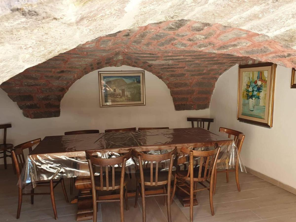 Estia Bed & Breakfast Scano Montiferro Ngoại thất bức ảnh